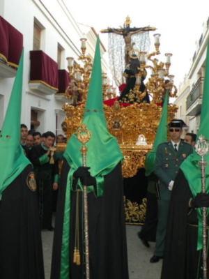 El Sol llovió el Jueves Santo de Alcalá del Río.