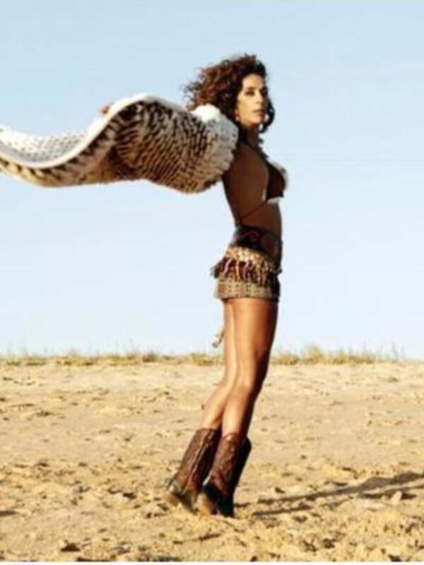 ROSARIO FLORES LLEGA ESTE VIERNES 13 DE MAYO AL AUDITORIO FIBES EN CONCIERTO