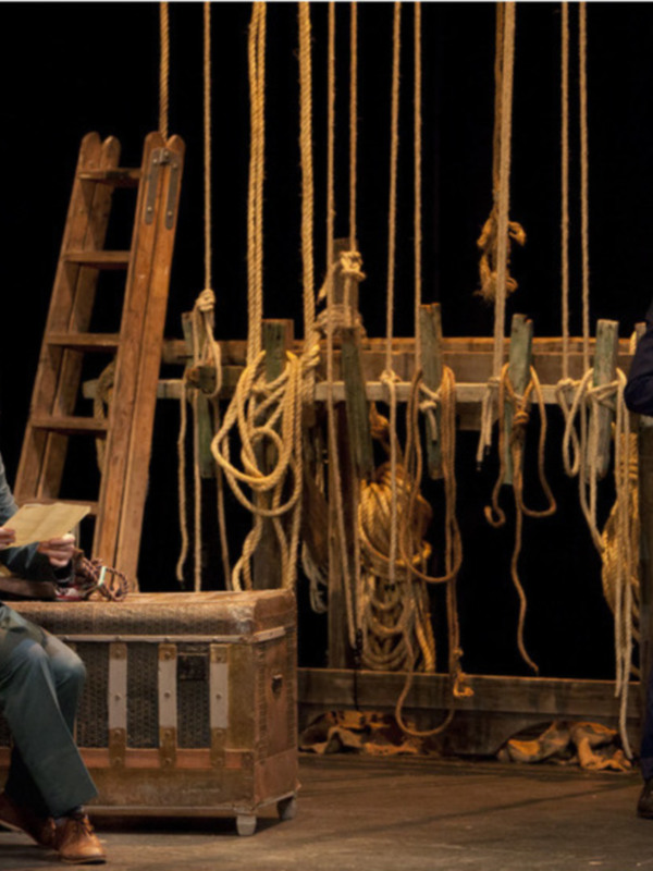 El actor sevillano Manolo Caro en el Teatro Central este Viernes y Sábado con "La isla Púrpura"