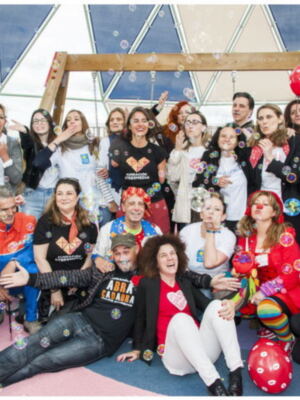 Día Nacional del Niño Hospitalizado , Festival de besos y globos en más de 163 hospitales de toda España﻿