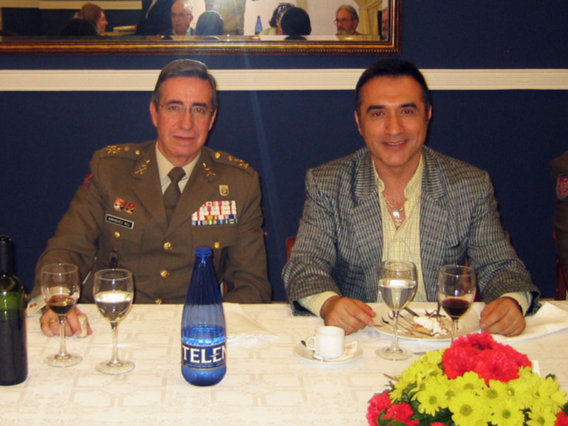 El PINTOR ANTONIO MONTIEL ELEGIDO JURADO DE HONOR DE LOS PREMIOS EJERCITO 2016