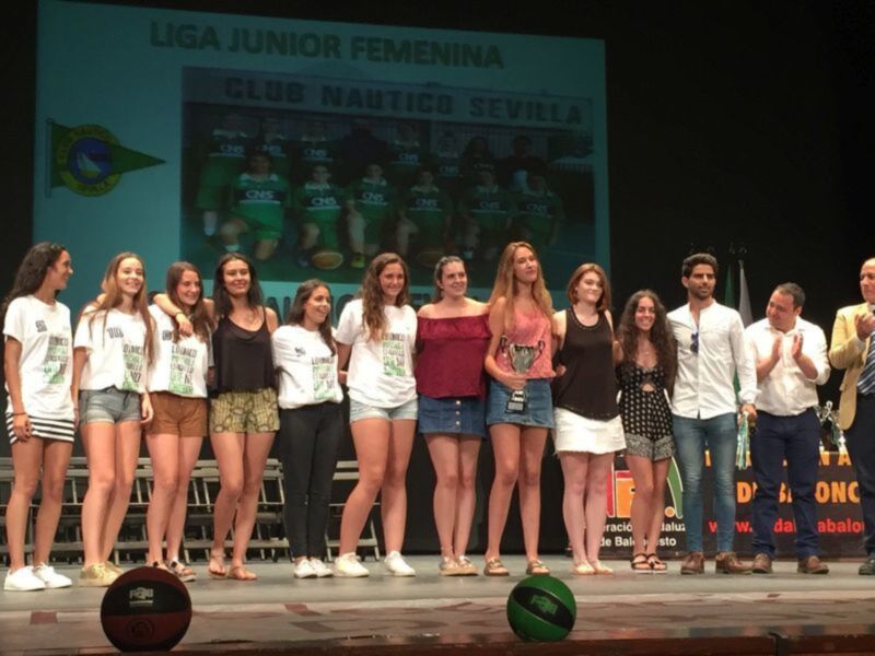 El Club Náutico, protagonista en la clausura de la temporada provincial de baloncesto