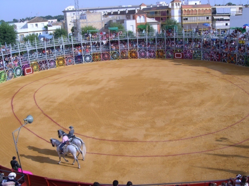 La Algaba cierra sus jornadas taurinas, hablando de los más jóvenes