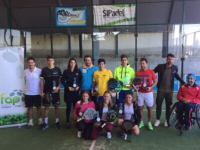 Sevilla ya  tiene nuevos campeones provinciales absolutos de pádel