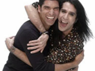 Cayetano Rivera protagoniza la campaña "Un achuchón por la UCI infantil del Hospital Niño Jesús"