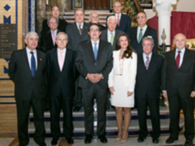 El Colegio de Abogados de Sevilla celebró su fiesta anual, homenajeando a quienes han cumplido las bodas de oro y plata de la Institución.