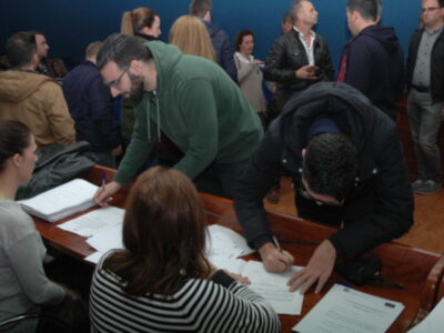 El Ayuntamiento de Los Palacios y Villafranca inicia las primeras contrataciones a través del Emple@ Joven