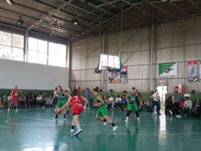 El billete para la Final a cuatro de Primera Nacional femenina pasa por Granada