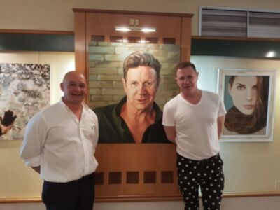 Exposición de pintura de Juan Moreno en el Club Náutico Sevilla