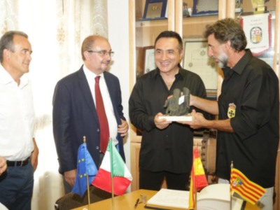 El pintor Antonio Montiel homenajeado en Aragón con el premio "Trevillano" en Villafeliche