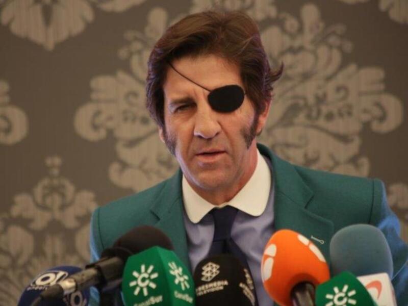 Juan José Padilla anunció su retirada definitiva de los ruedos en el Hotel Colón de Sevilla