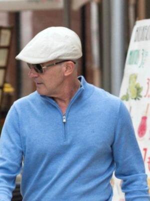 Antonio Banderas compra la mitad de la popular bodega el pimpi, en Málaga