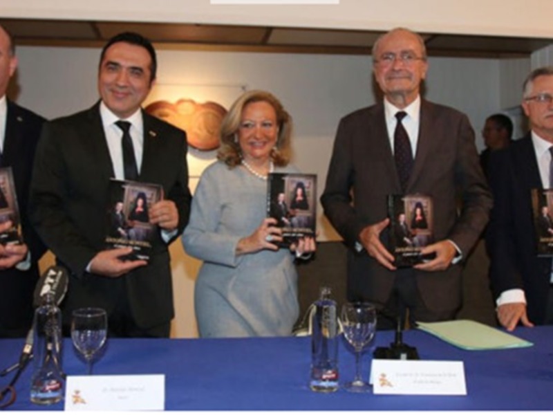 La catedrática  María Jesús Perez Ortiz presenta la biografia del pintor malagueño Antonio Montiel