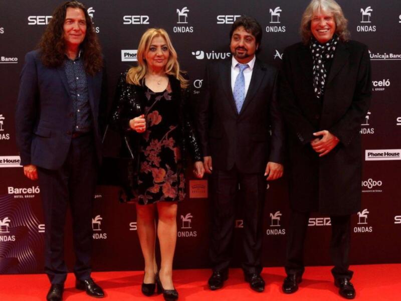 José  Mercé cantó en los premios Ondas recordando el 25 aniversario de la muerte de Camarón