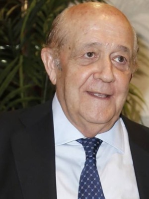 Que se nos ha ido a la otra vida, a mejor vida, José Antonio Olivar Cuviella, compañero de toda la vida en el periodismo,