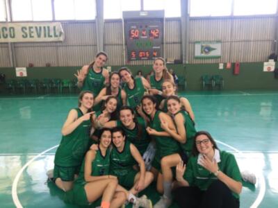 El Club Náutico se anota el primer asalto de octavos ante el Presentación granadino