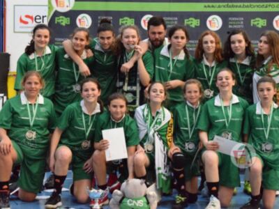 Pleno del Club Náutico en los Campeonatos Provinciales infantiles de baloncesto