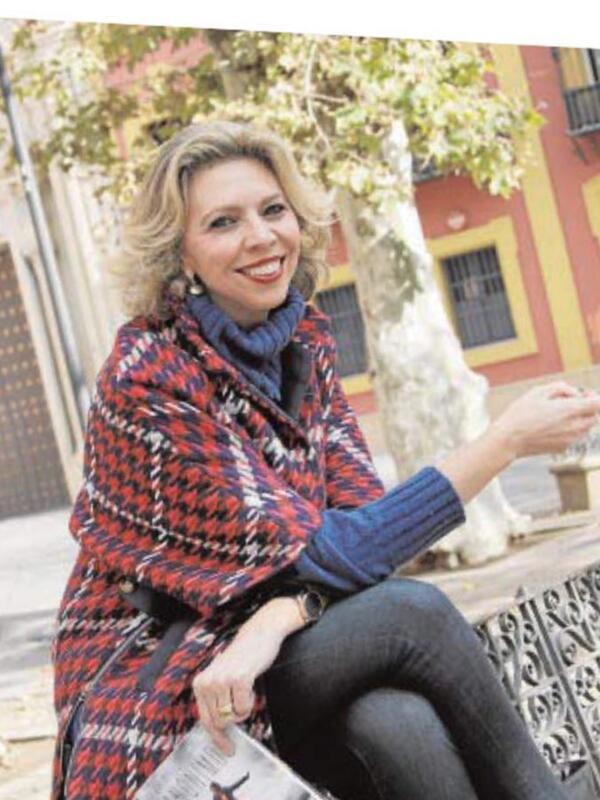 La Casa de Ceuta en Sevilla acoge la presentación de 'Anónimos Infinitos' de Marina Bernal