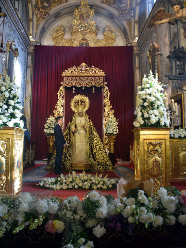 Imagen de Besamanos de la Virgen de la Amargura.