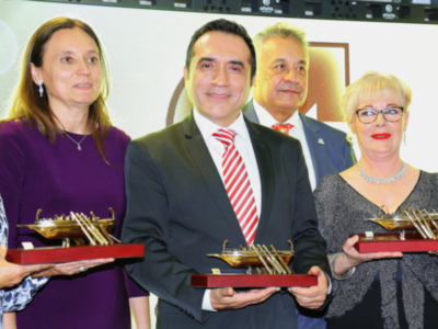 El pintor Antonio Montiel, "Galardón Especial" en la XXI Gala de ACERV