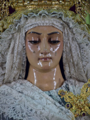 Finalizaron  los cultos al Cristo Yacente de Alcalá del Río.