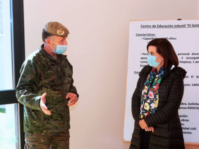 La ministra de Defensa, Margarita Robles, ha visitado esta mañana el centro de educación “El Goloso”