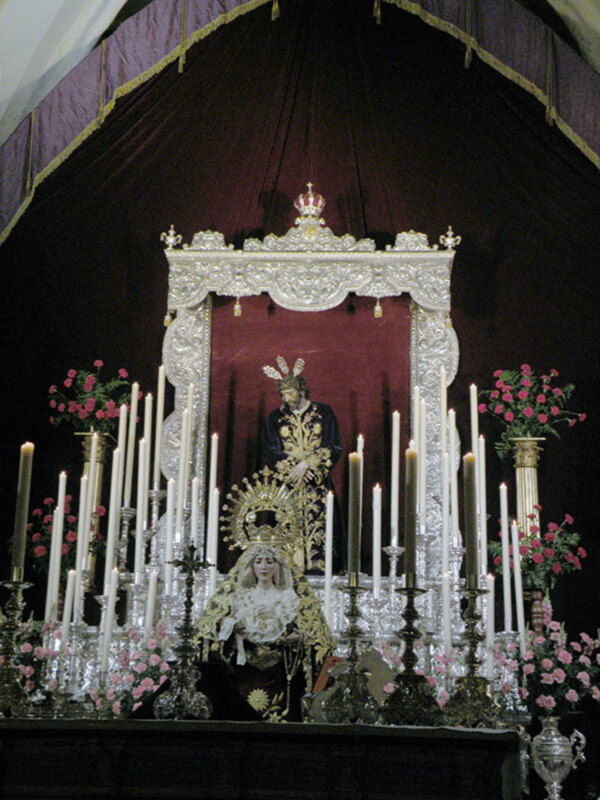 Cultos en honor a María Santísima de la Esperanza marinera de Alcalá del Río.
