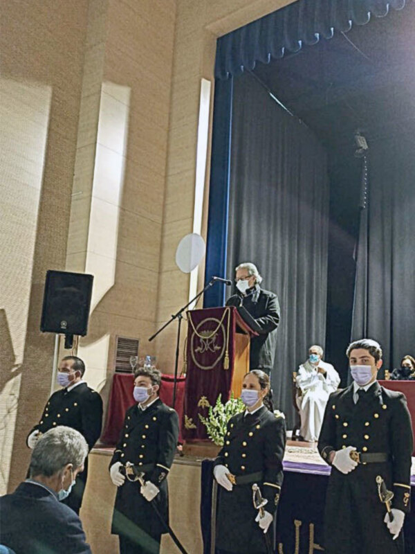 Jorge López Reza homenajeado en la Hermandad del Nazareno de Alcalá del Río.