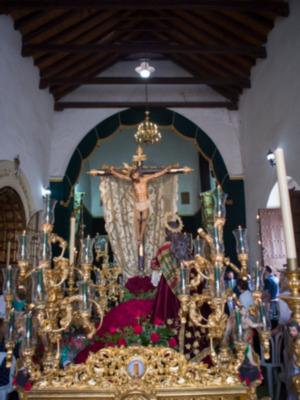 El particular Jueves Santo de la Hermandad de la Vera-cruz de Alcalá del Río