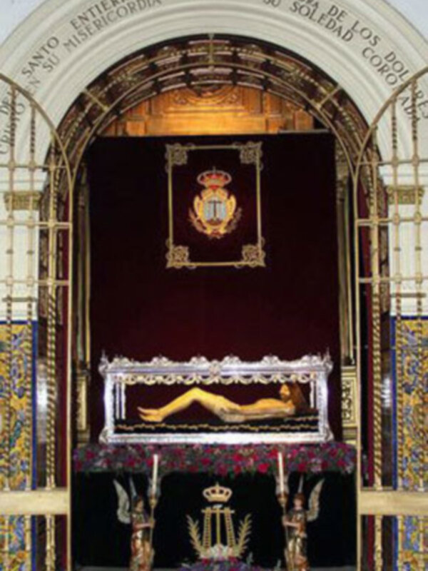 Alcalá del Río celebra la Novena al Cristo Yacente de Alcalá del Río