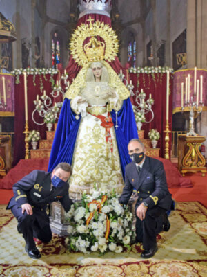 La Hermandad de la Virgen del Carmen Doloroso agradece la presencia naval y la Asociación Are.