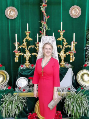 La Hdad de la Vera-cruz Ilipense celebra el Vigésimo Tercero Pregón de la Exaltación a cargo de Felicidad Angustias Majúa.