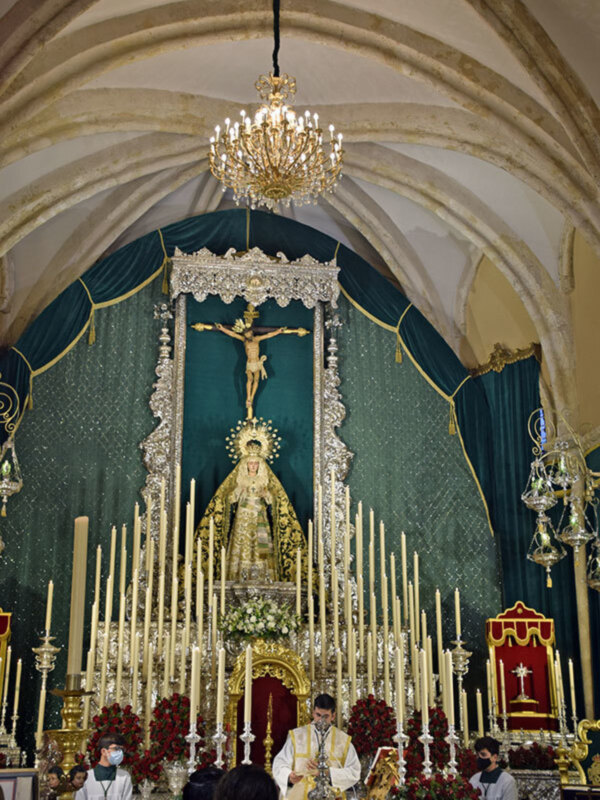 Así es el programa de acto y Cultos de la Hermandad de la Vera-cruz de Alcalá del Río.