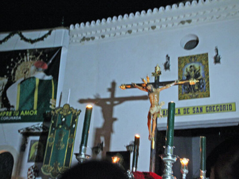 Alcalá del Río recupera el culto externo histórico de la procesión extraordinaria del Cristo de la Vera-cruz.