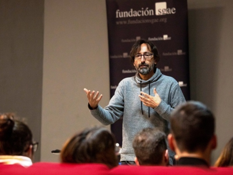 Los cineastas Jesús Ponce y Paco R. Baños, en los Encuentros de Autor Fundación SGAE del Iberoamericano