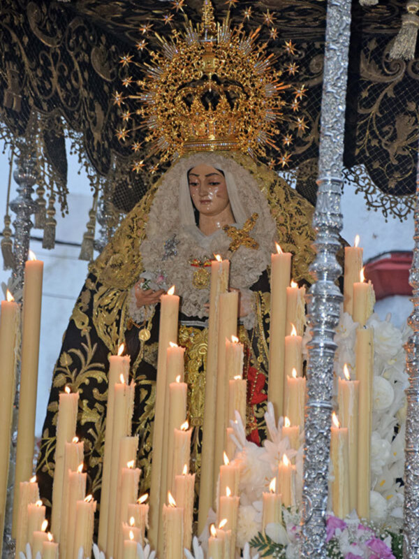La Dolorosa lleva velando Cinco Siglo por su pueblo de Alcalá del Río