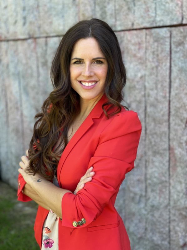 La periodista Virginia del Río presenta el cuento de estas Navidades "¿De qué barriga nací yo?