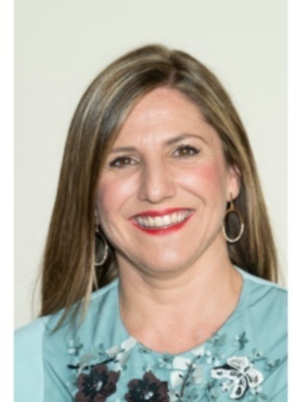 Irene García presenta el proyecto de recogida de muestras de ADN de familiares de represaliados