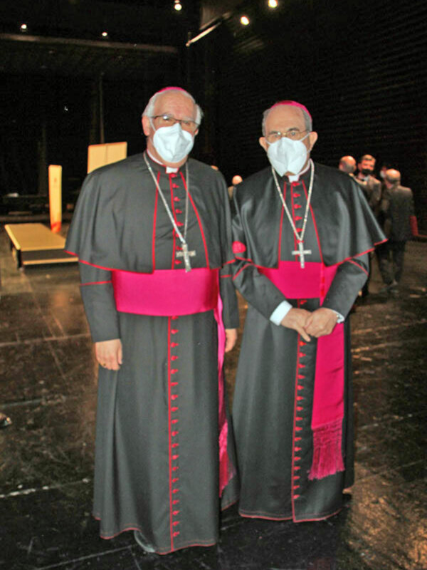 Pregón de la Semana Santa de Sevilla 2022, pronunciado por Julio Cuesta Domínguez en el Teatro de la Maestranza.