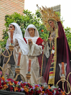 Resignación y Luz en la Barriada sevillana de Campos de Soria.