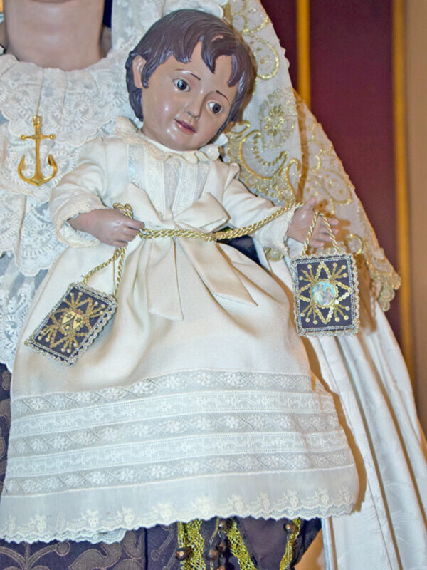 Traslado del  Carmen del Puente de Triana a la parroquia de la O para sus cultos anuales