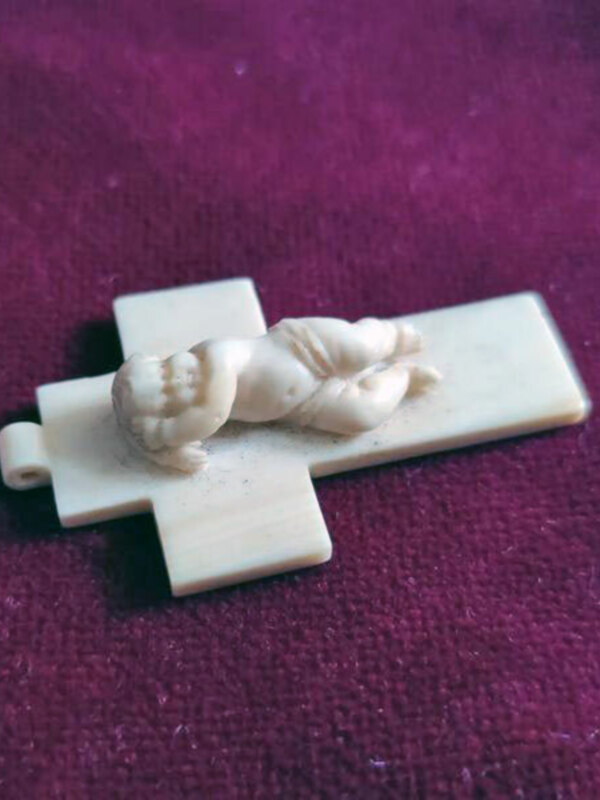 Un niño Jesús dormido en la Cruz, donación para la Virgen de las Mercedes de San Gregorio de Sevilla