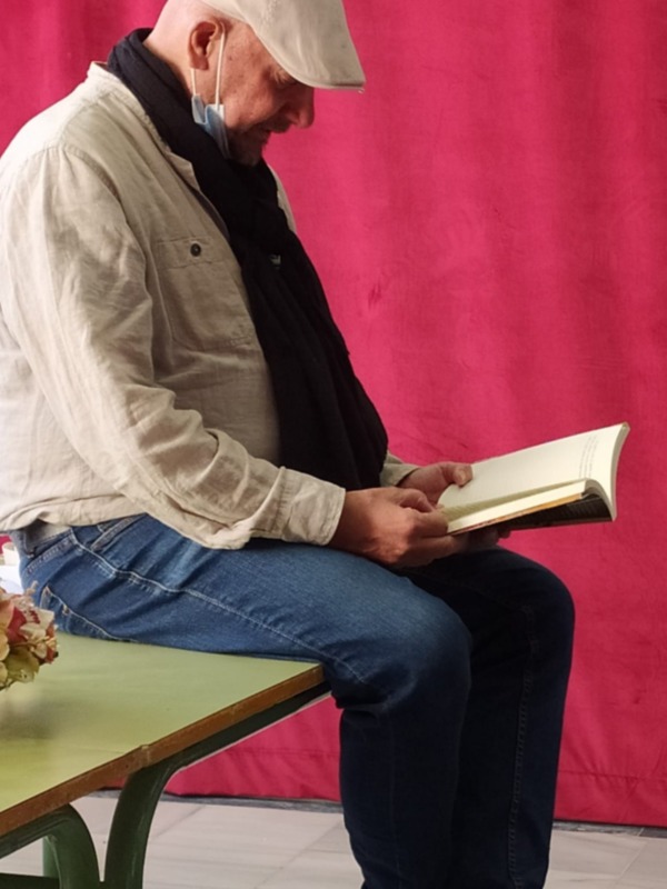 El jurado del XXXV Certamen Literario de Cañete de las Torres elige como Primer Premio un relato de Juan Rincón  titulado "La mujer del perrito"