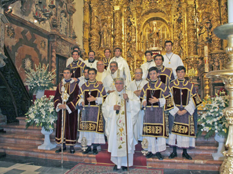 Este culto, que fue de acción de gracias por estos cuatros siglos y medio, es con el que se inauguró el congreso del Dulce Nombre de Jesús.
