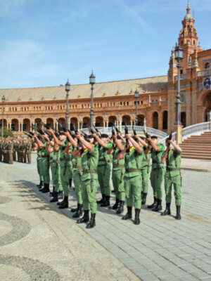 El jefe de la Fuerza Terrestre de Andalucía se despide destacando la labor del Ejército en la pandemia