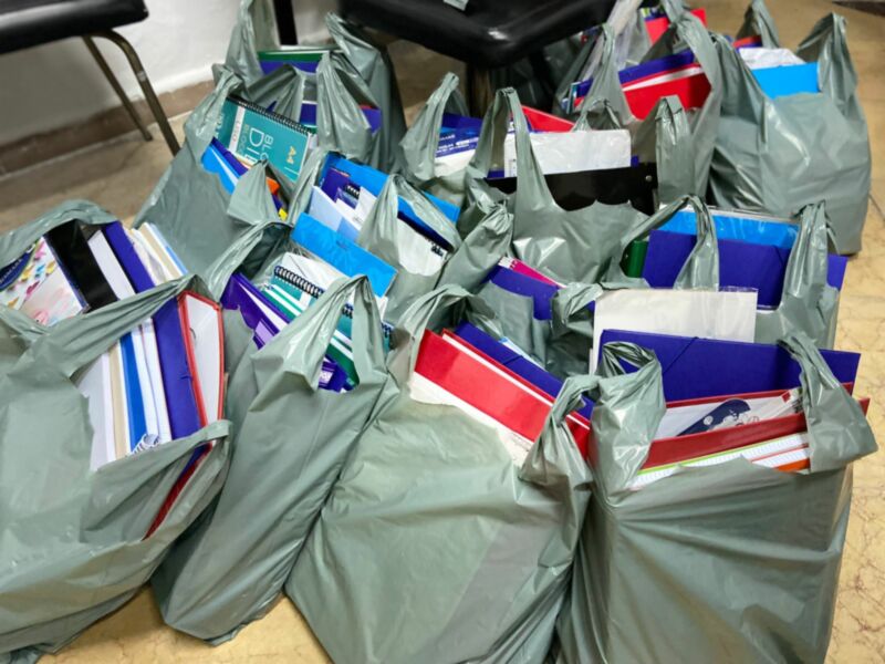 Balance de la campaña "Ayudas para Material escolar" 2022. Colectivo L@s Invisibles.