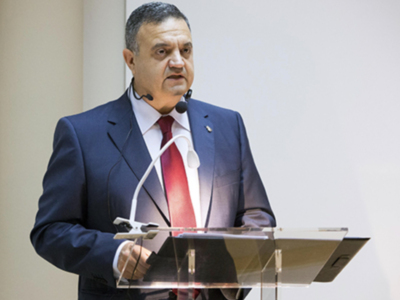 La Hermandad de la Candelaria de Sevilla muestra sus cien años de historia de la obra de Martín Carlos Palomo García