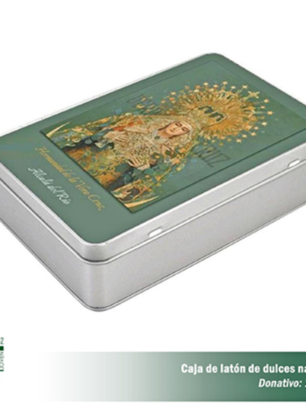 La Hermandad de la Vera-cruz de Alcalá del Río dispone de nuevo las cajas de dulces navideños en la tienda del Grupo Joven