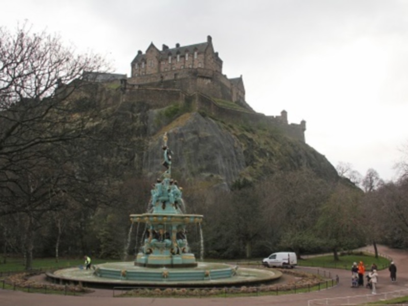Fuente Ross de Edimburgo
