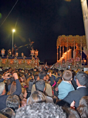 Pasión Ilipense con Jesús Nazareno y la Virgen de la Esperanza  de Alcalá del Río.